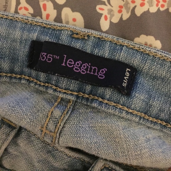 Levi skinny jeans - Picture 1 of 3